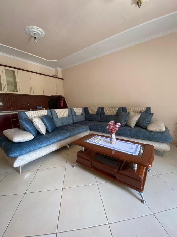 Saimir Apartaments Vlorë Eksteriør billede