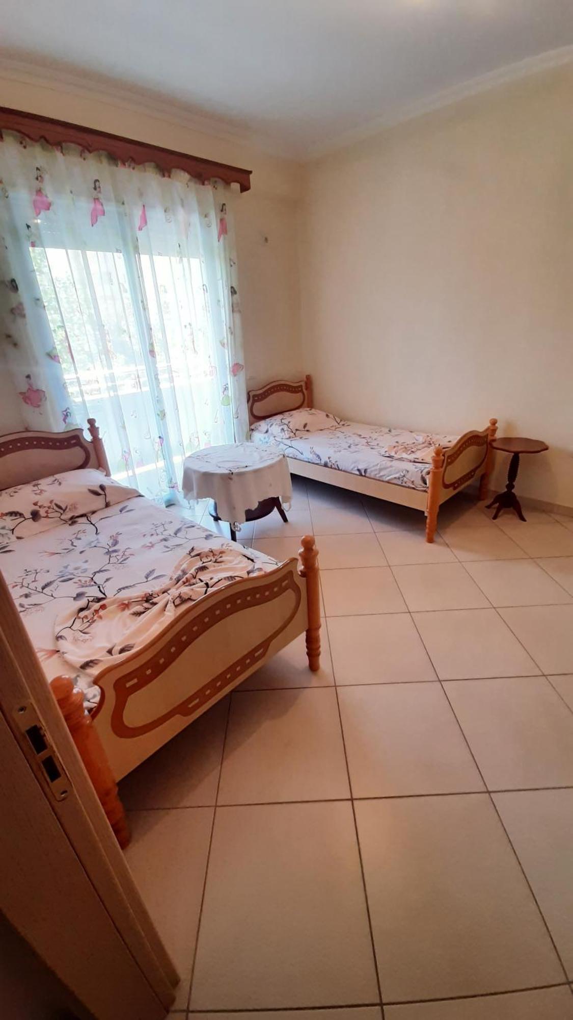 Saimir Apartaments Vlorë Eksteriør billede
